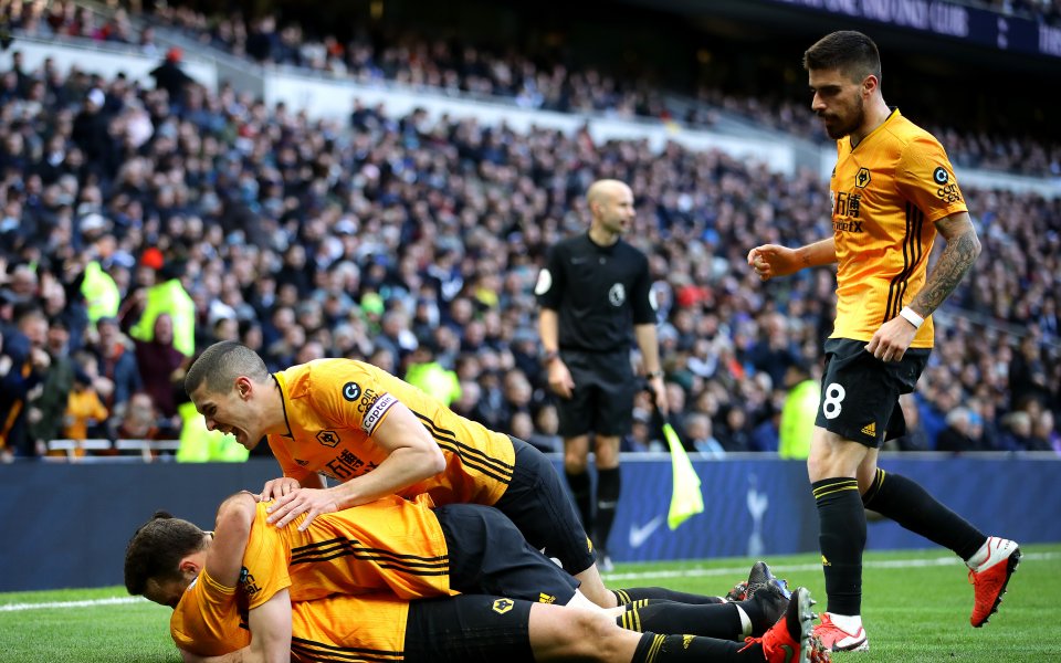 Отборът на Уулвърхемптън надви с 3:2 Тотнъм в двубой от