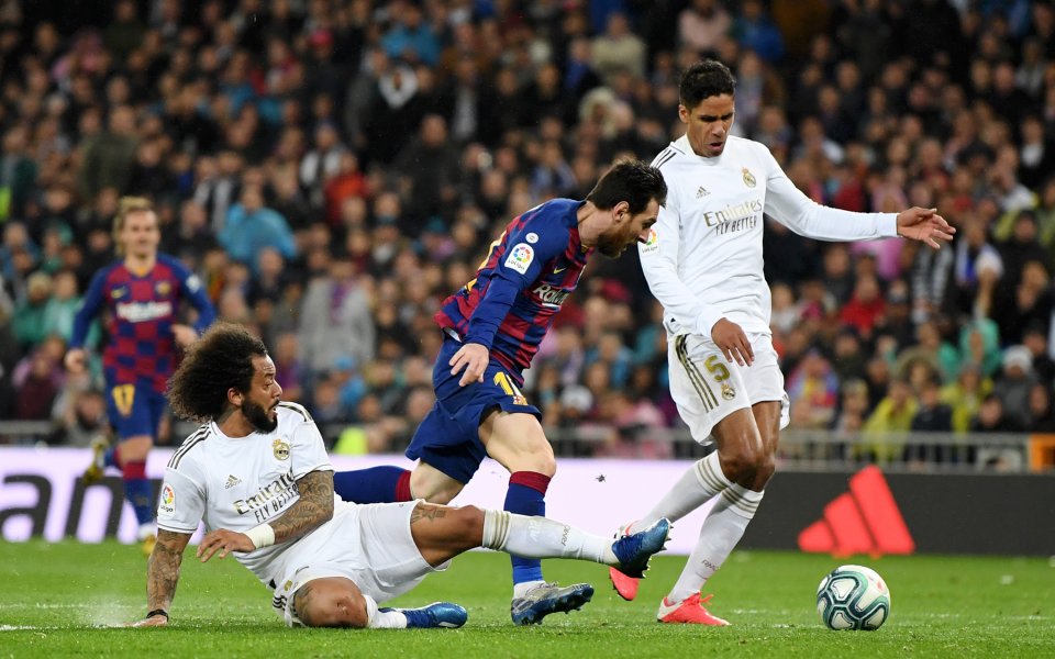 Барселона направи грешна стъпка вчера срещу Севиля на &bdquo;Рамон Санчес