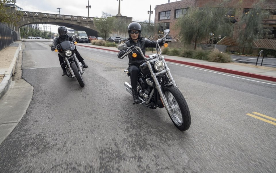Новият мотоциклет Harley-Davidson Softail Standard е вече тук и предлага