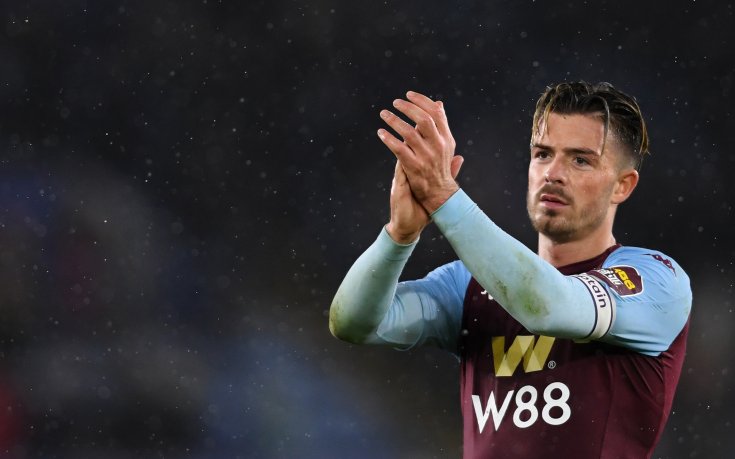 Астън Вила се разграничи от мнението на спортния си директор