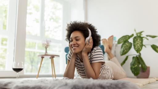  <p><strong>Песните</strong>, които ще <strong>излекуват страха</strong> от коронавируса</p> 