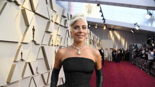  Лейди Гага: 