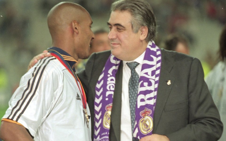 Бившият президент на Реал Мадрид Лоренсо Санс се намира в