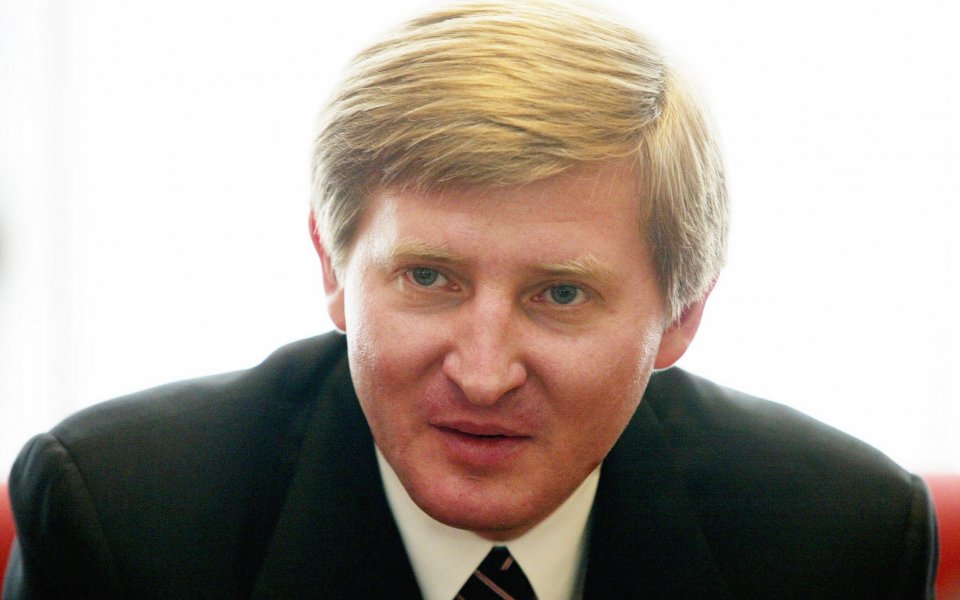 Президентът на Шахтьор Донецк - Ринат Ахметов е показал огромното