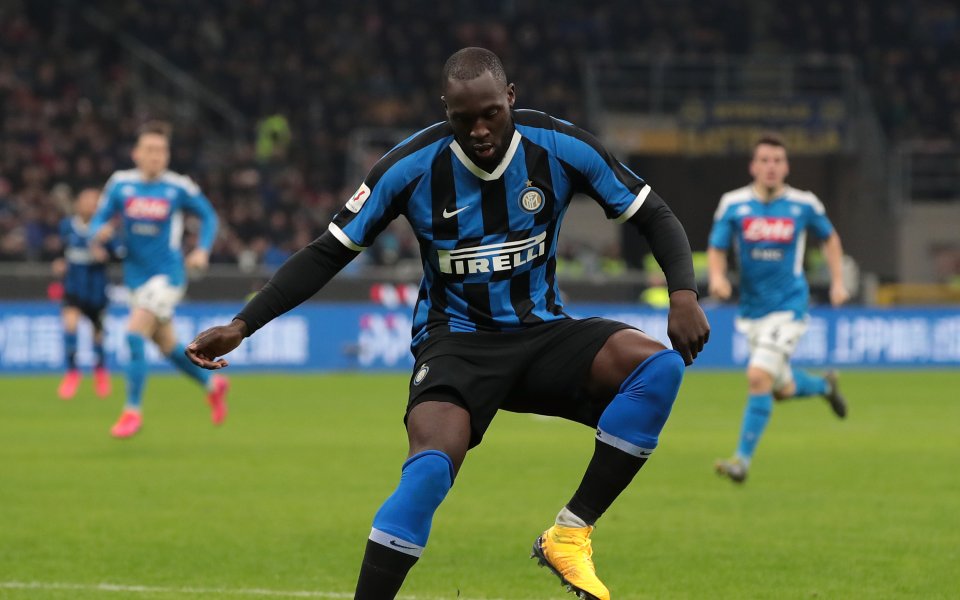 Нападателят на Интер Ромелу Лукаку прекарва тези дни изцяло в