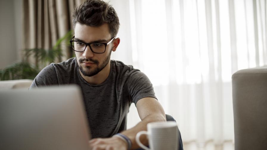  Вирусите онлайн и офлайн 