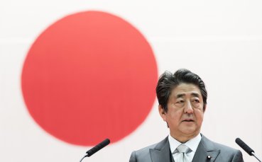Японският премиер Шиндзо Абе официално поиска отлагане на Олимпийските игри
