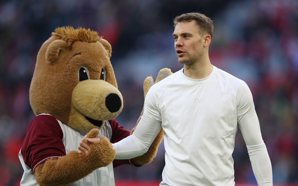 Челси готви любопитна оферта за стража на Байерн Мюнхен Мануел