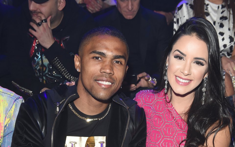 Красивата приятелка на халфа на Ювентус Дъглас Коста - Наталия