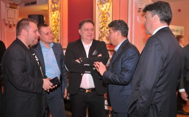 Жейнов отговори остро на Колев: На свободния пазар съм, а ти - на заплата