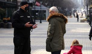 <p>Трогателно послание от полицаите</p>