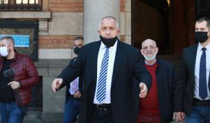 Борисов: Медик без защитно облекло да няма