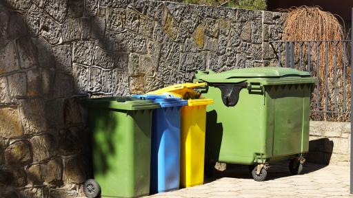  <p>Какво да облека, с цел да изхвърля боклука (снимки)</p> 