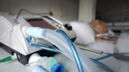  Нови компании и частни лица се включиха с дарения в битката с COVID-19 