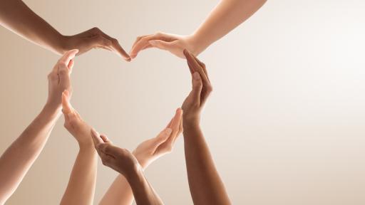  <p>Даренията за медиците на първа линия продължават</p> 