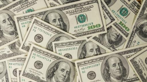  Първи ден след карантината: Луксозен бутик направи $2,7 млн. оборот 