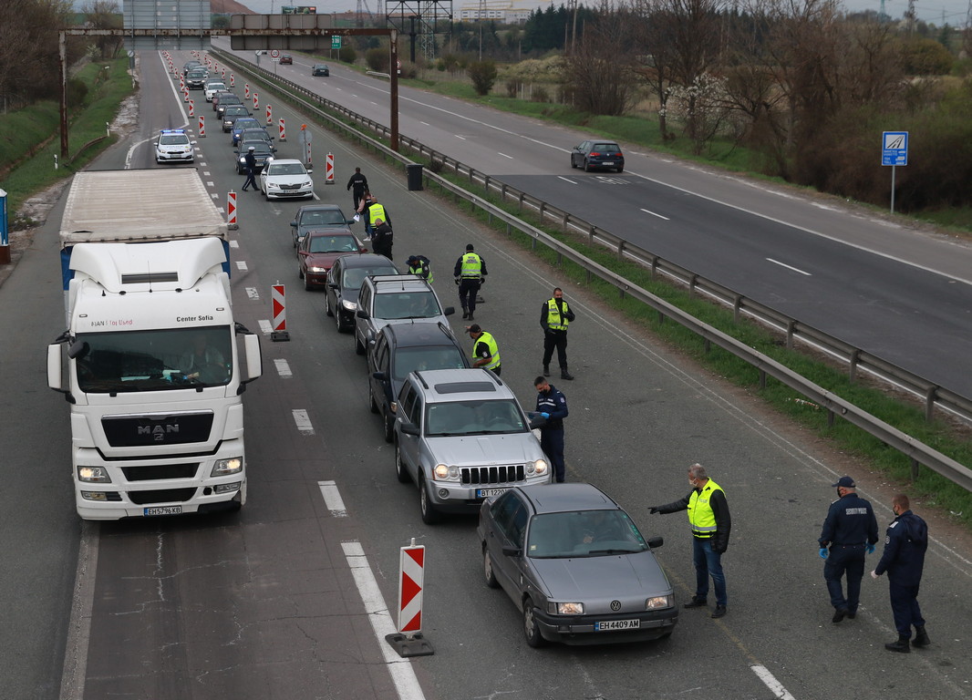 <p>Автомагистрала &quot;Хемус&quot; в посока София</p>