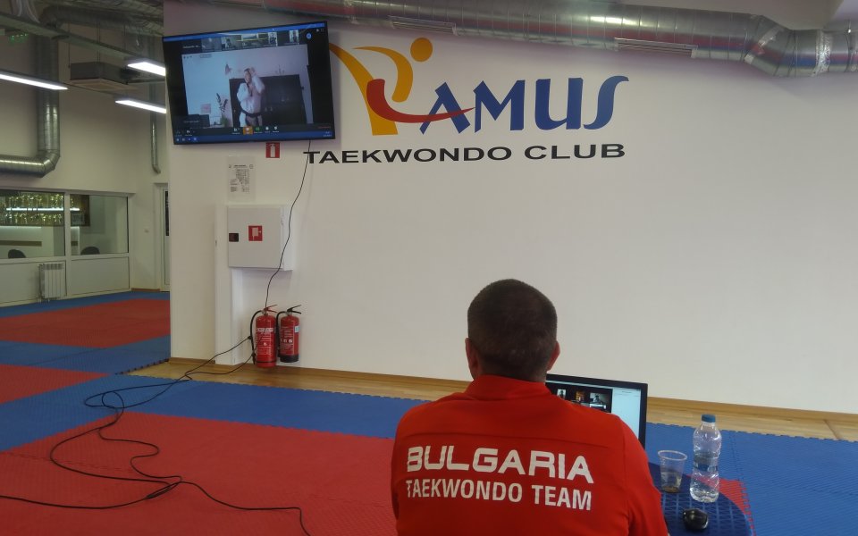 Първото официално онлайн състезание по таекуондо в България вече е