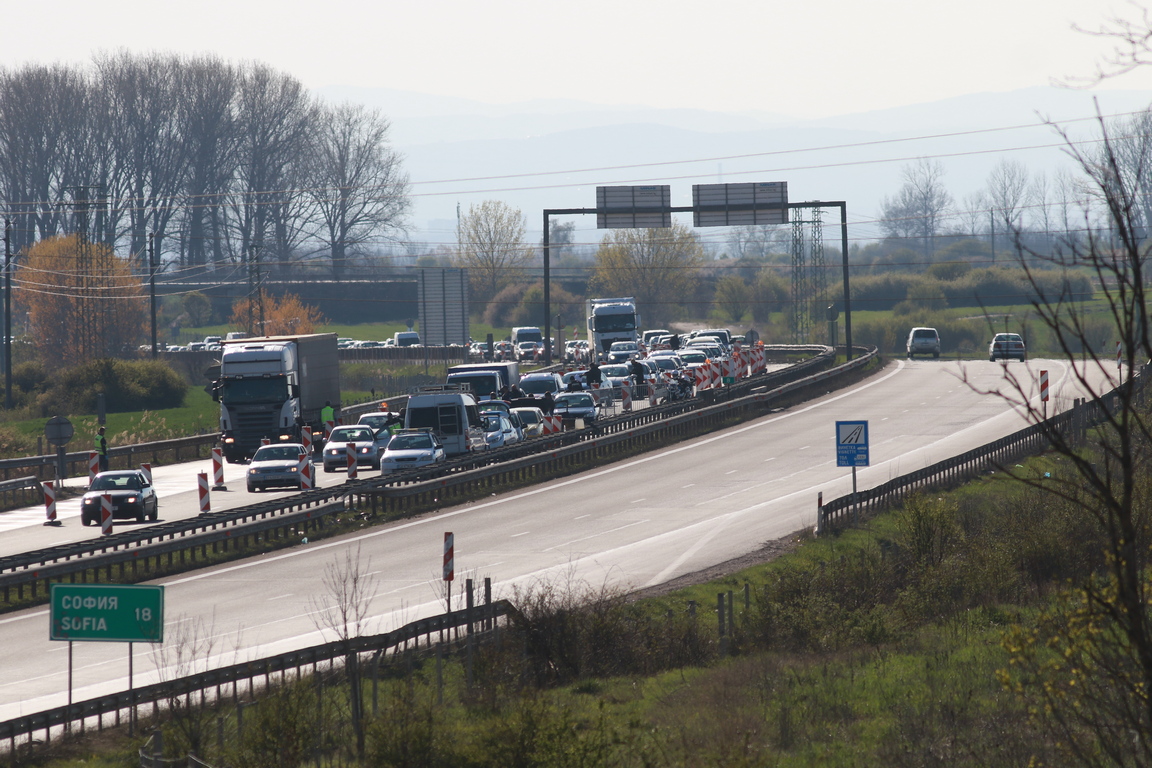 <p>Автомагистрала Хемус, КПП</p>