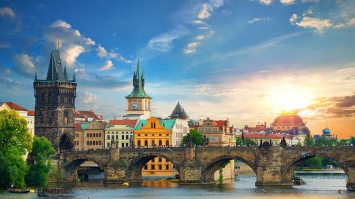  <p>Бащата на положителния боец Швейк и над 1000 разказа</p> 