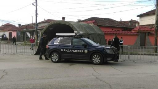  Разширяват блокадата в Ямбол поради неспазване на ограниченията 