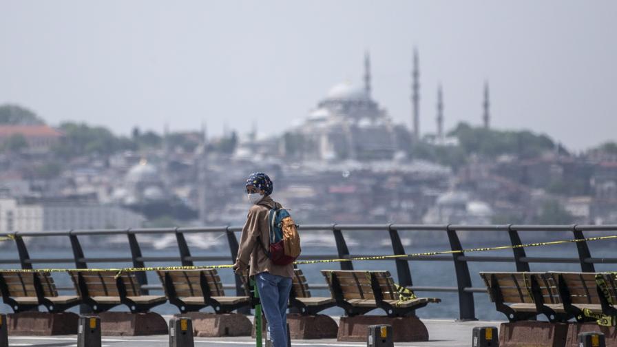 Турция: Невиждан икономически срив