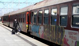 <p>Пътници без маски&nbsp;във влаковете, има ли глобени</p>