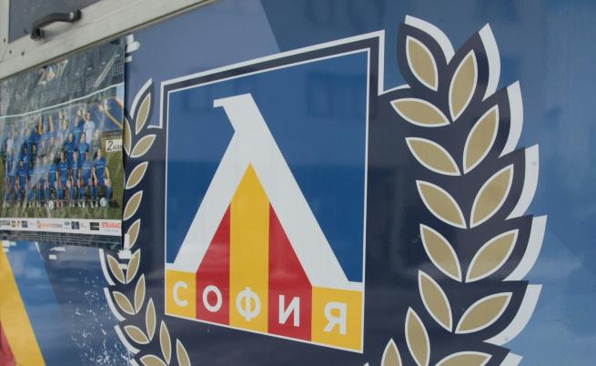  Тити Папазов и Хиндлиян: Всеки може да подарява където и колкото изиска 