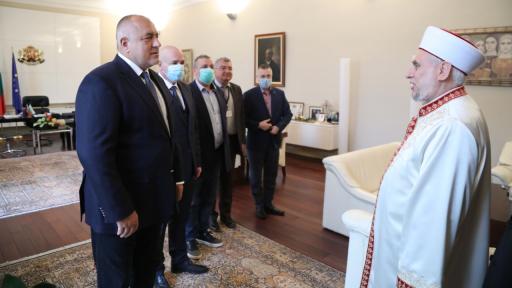  Молитвите за Рамазан Байрам ще са пред джамиите 