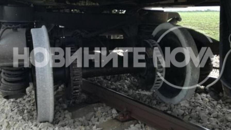  Дерайлирал е бързият трен от Варна за София 