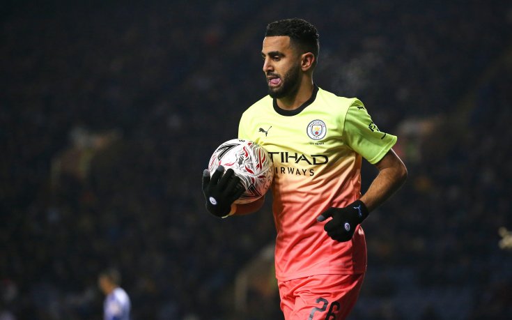 Звезда на Сити олекна с половин милион след грабеж