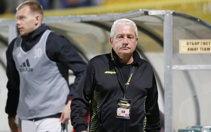 Феро: На другите отбори резервите им печелят мачовете, нашите черпят за дебют