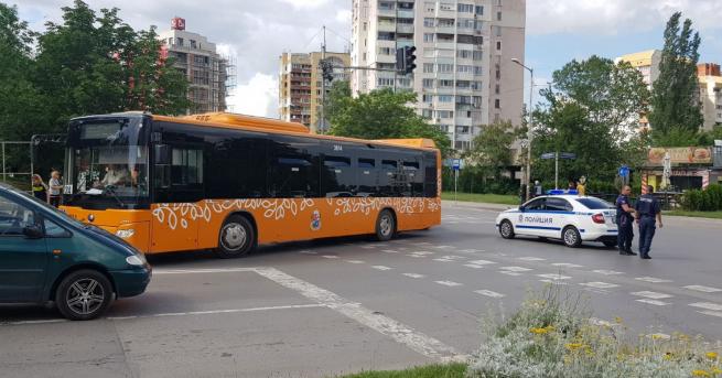 България Дете пострада при сблъсък на автобус с тротинетка в