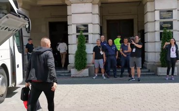 Символичният домакин ЦСКА пристигна на Националния стадион Васил Левски