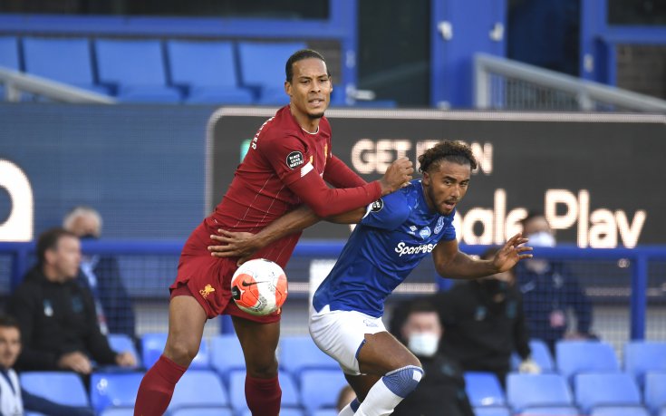 Евертън развали сценария на Ливърпул за титлата