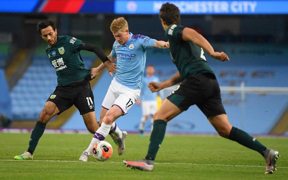 Манчестър Сити посреща Бърнли на "Ейтихад Стейдиъм" в среща от