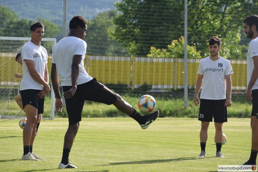 Локомотив Пловдив1