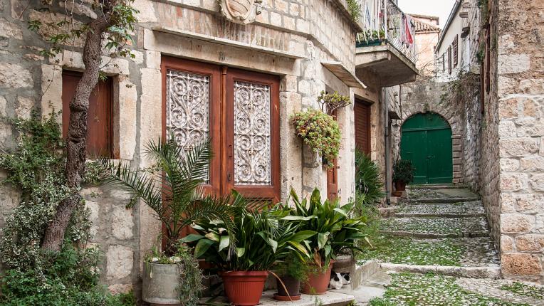  Хърватският остров Вис - приказното място от „ Mamma Mia! Отново дружно “ 