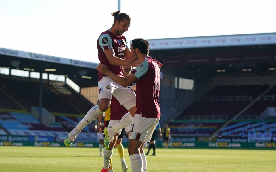 Отборът на Бърнли победи с минималното 1:0 отбора на Уотфорд,