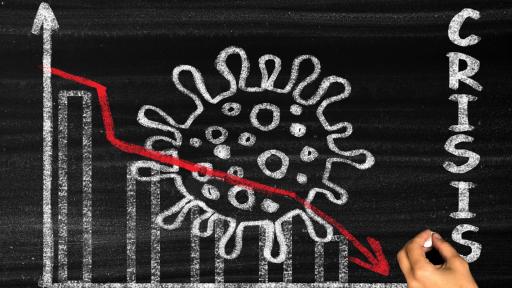  <p>Експерт: Минималната заплата и пенсиите би трябвало да се намалят</p> 