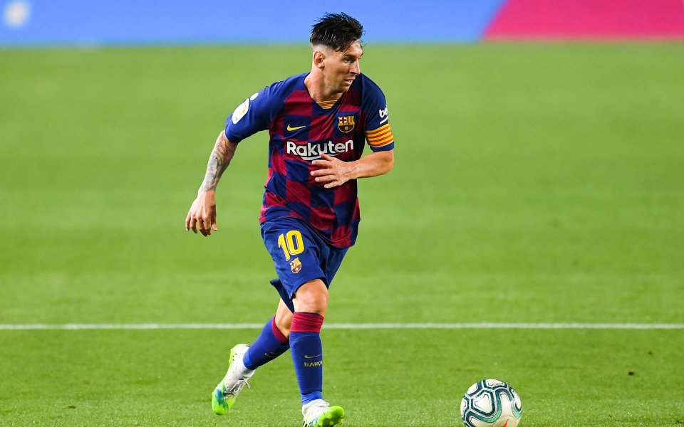 Лионел Меси реализира юбилейния си 700-ен гол срещу Атлетико Мадрид,