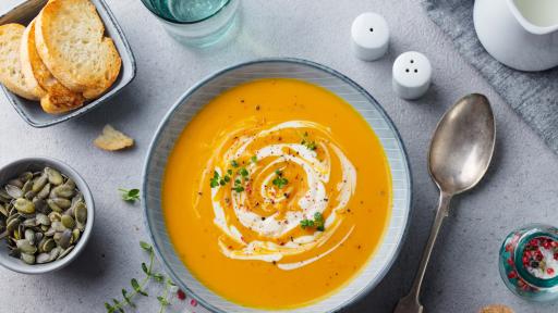  Вкусно и потребно: Супа от тиква и алена леща 