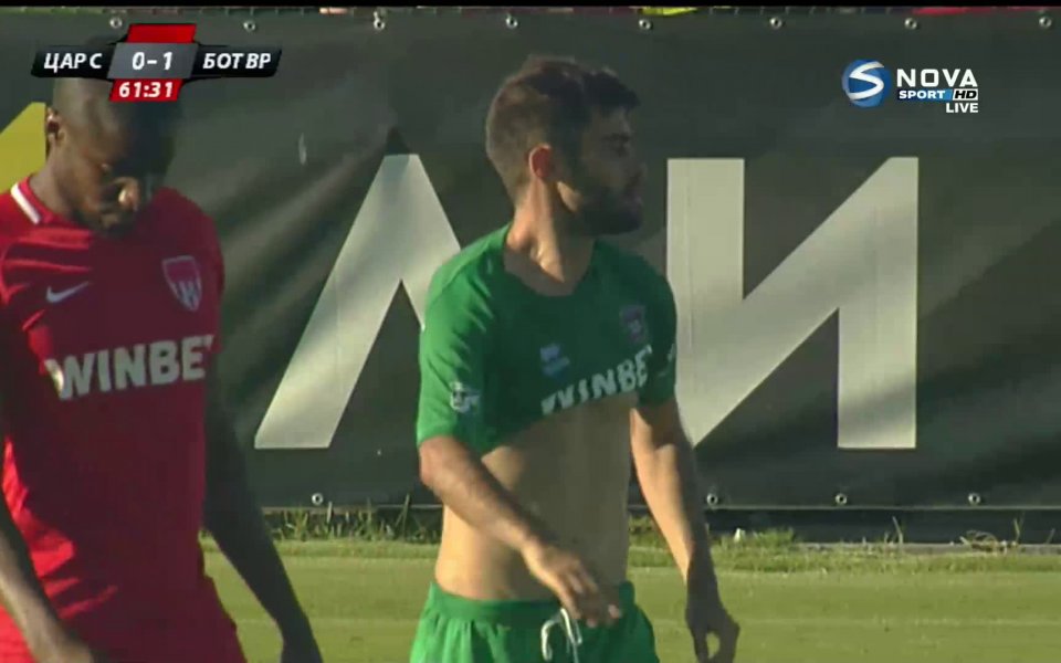 В 61-ата минута гостите откриха резултата. Петър Атанасов откри резултата