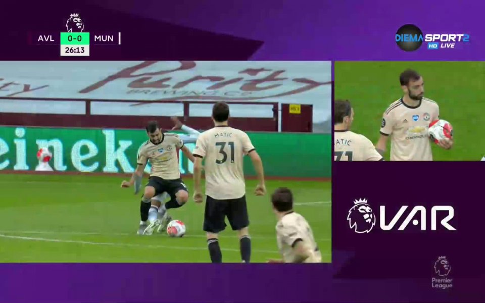 Отборът на Манчестър Юнайтед води с 2:0 след първото полувреме