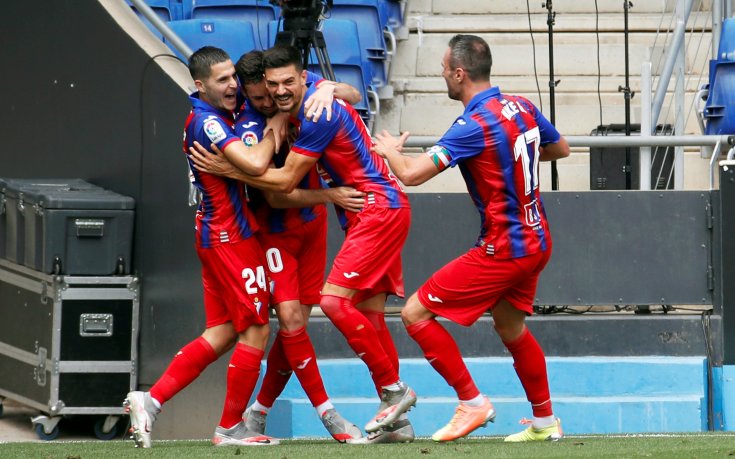 Ейбар спечели ключов мач с две дузпи