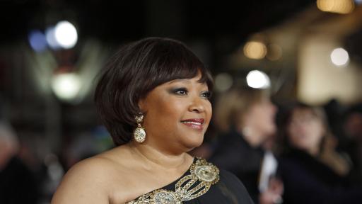  Почина най-малката щерка на Нелсън Мандела 