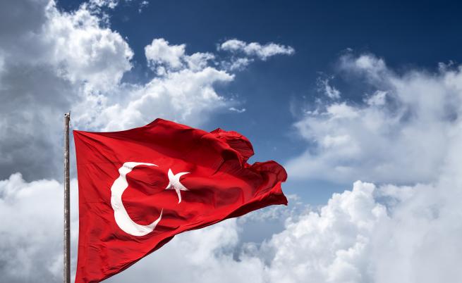 Турция започна сондажи за петрол и газ в Черно море