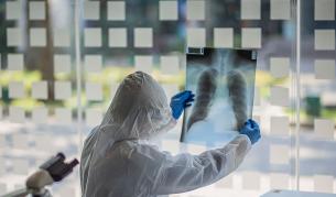 Какво се случва в домовете за възрастни хора в Русе и Варна