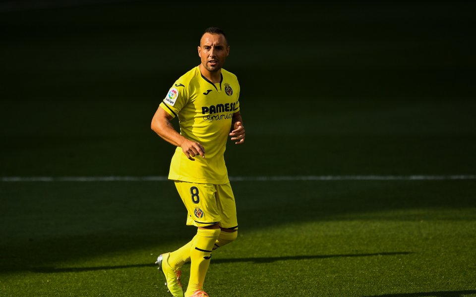 Испанският ветеран Санти Касорла подписа договор с катарския Ал Сад.