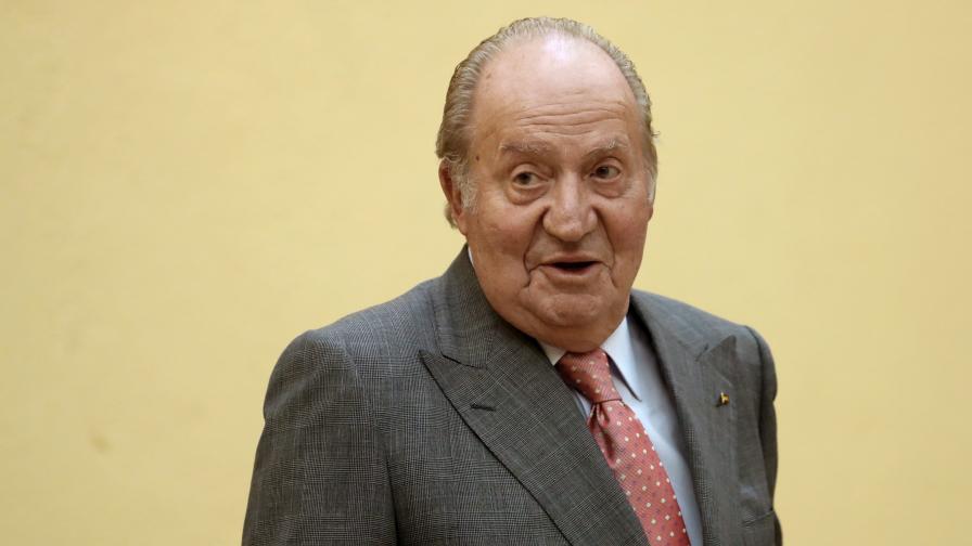  Бившият крал на Испания напуща страната след съмнения в корупция 